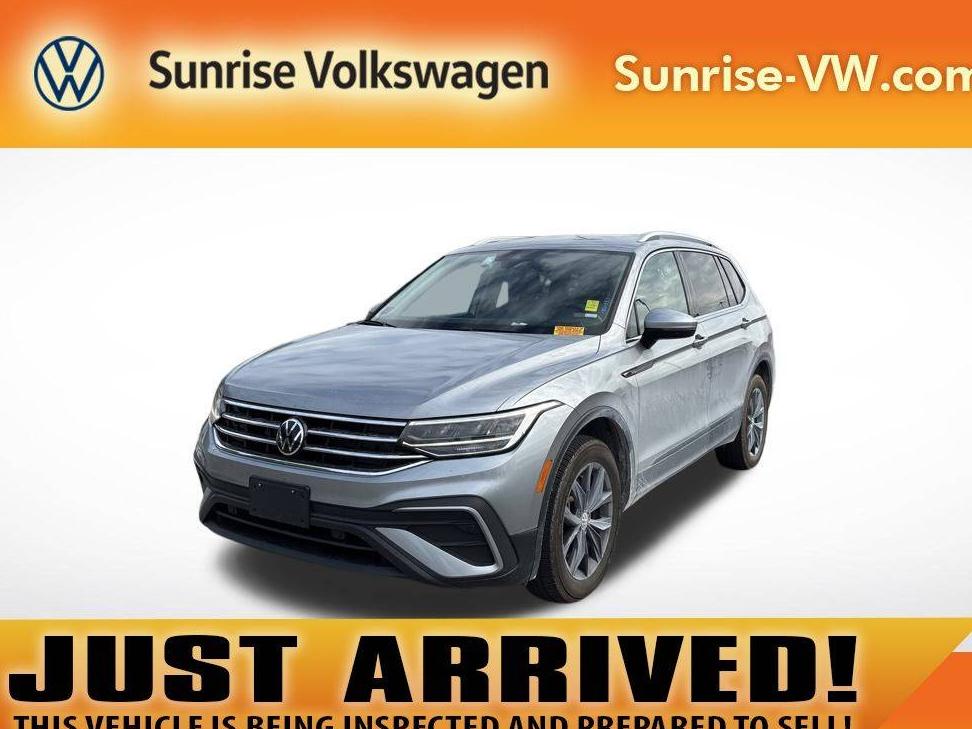 VOLKSWAGEN TIGUAN 4MOTION 2023 3VV2B7AX3PM021683 image